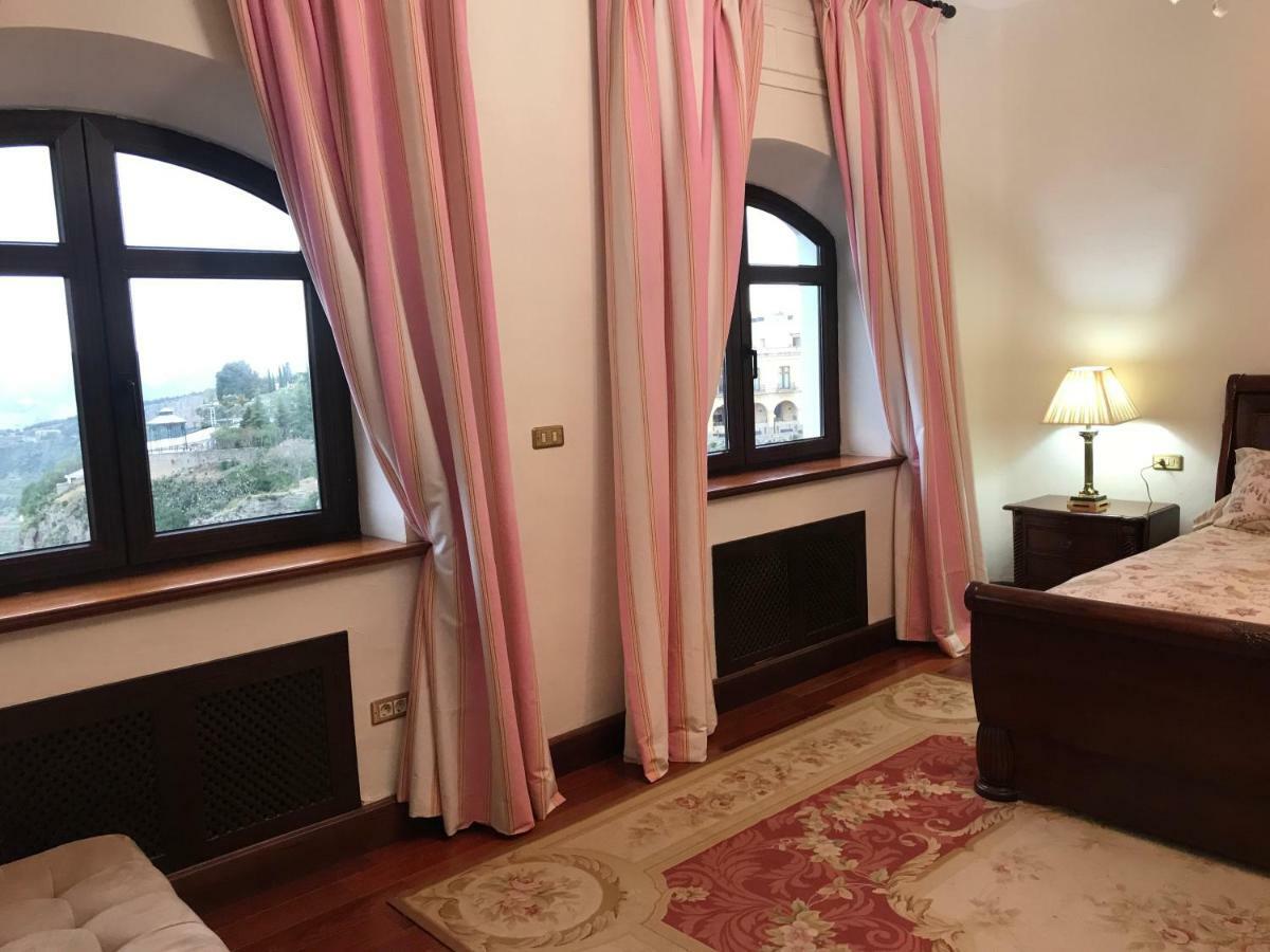רונדה Casa Palacio Villazambra מראה חיצוני תמונה